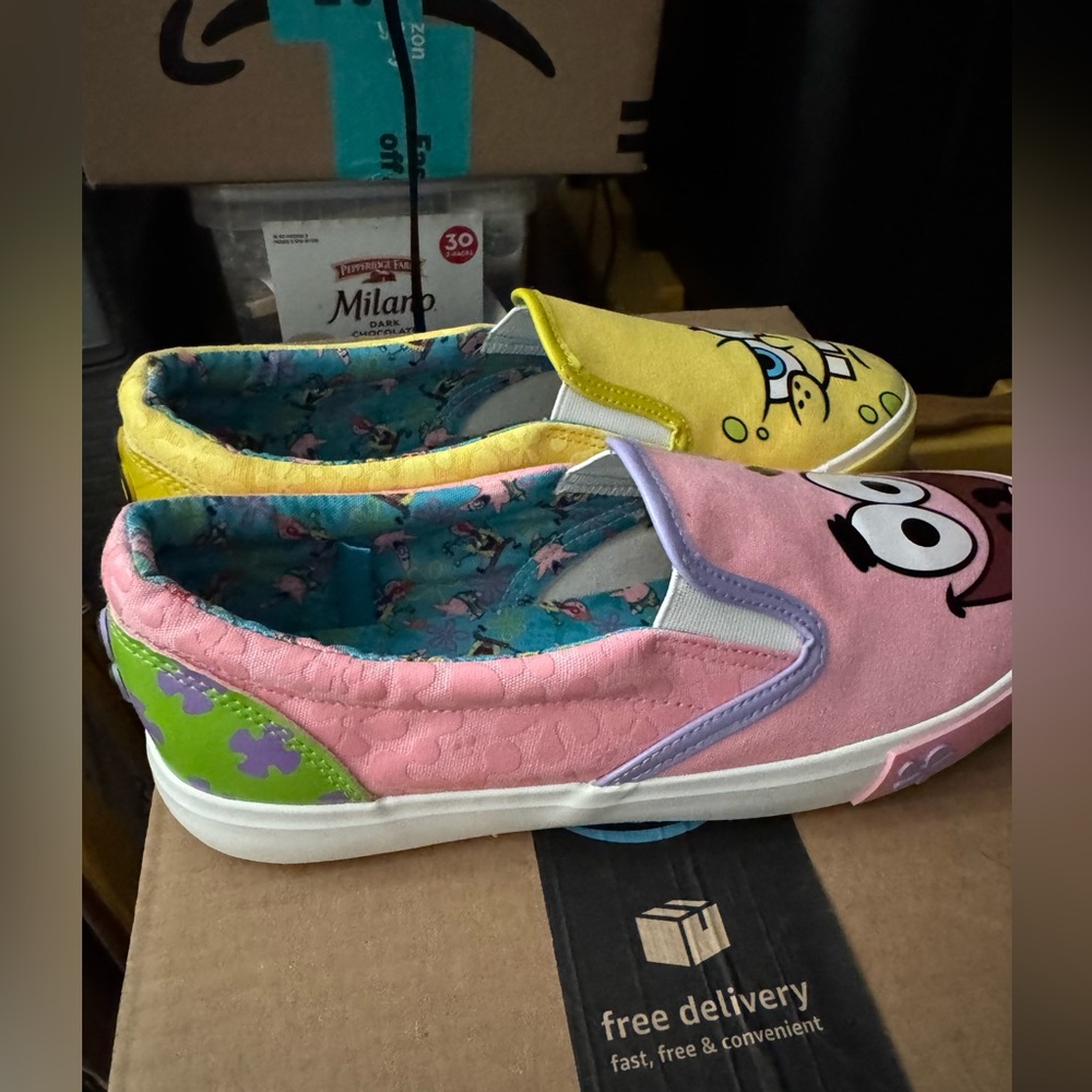 SpongeBob & Patrick Slip on Shoes - Picture 3 of 6